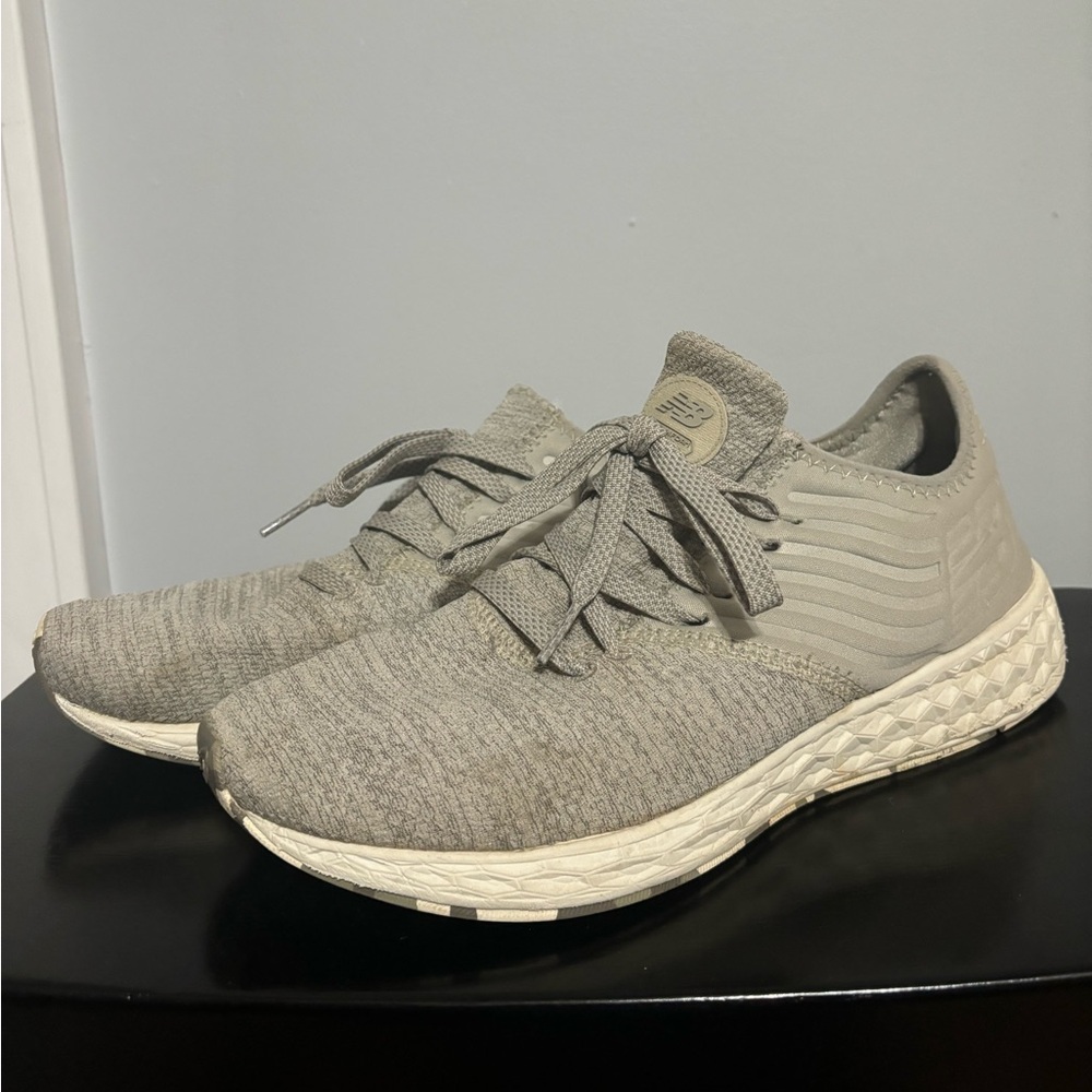 New Balance Men’s Shoes Size 9.5 in khaki